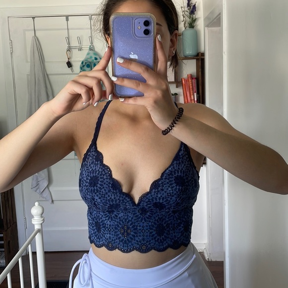SALE!! Blue flower Aerie bralette - Picture 5 of 5